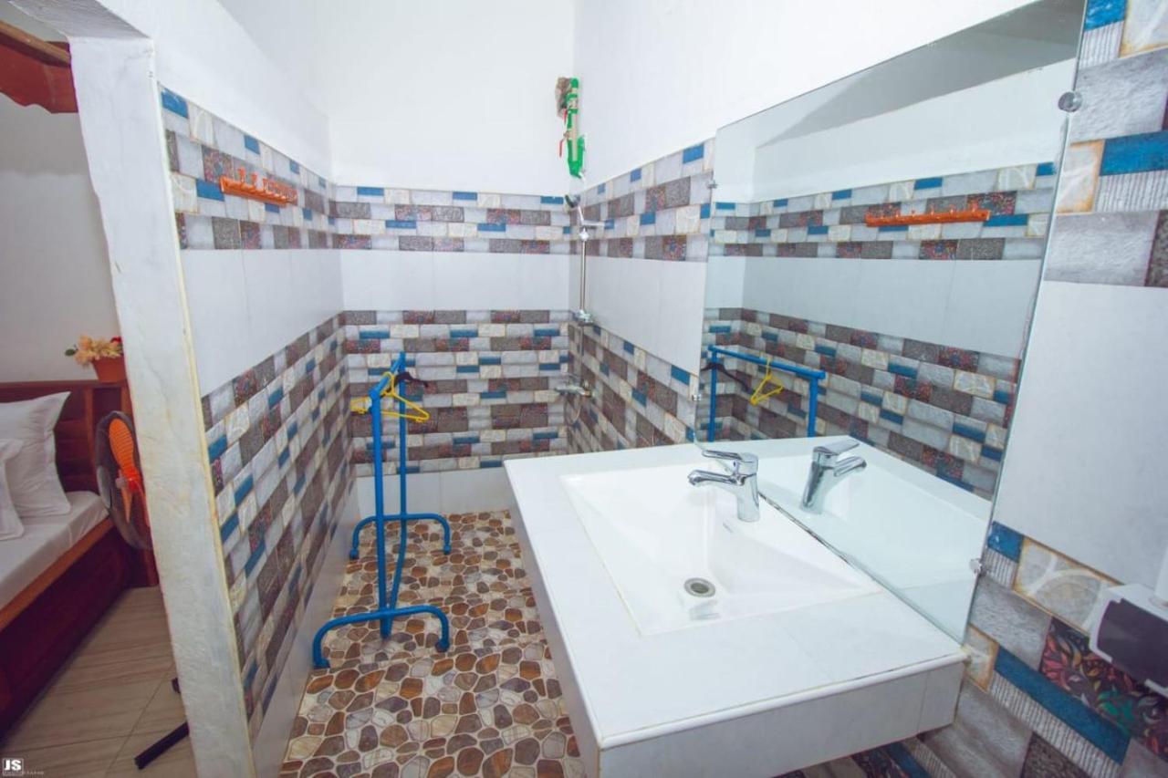 Hotel National Ambilobe Extérieur photo